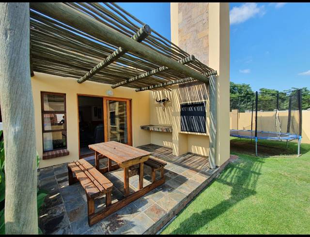 3 BEDROOM TOWNHOUSE FOR SALE IN WATERVAL EAST